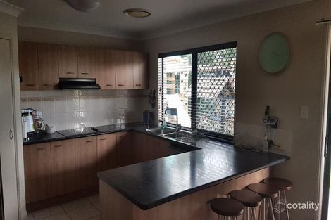 Property photo of 11 Balnaves Place Mitchelton QLD 4053