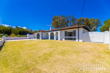 Property photo of 20 Leichhardt Drive Two Rocks WA 6037