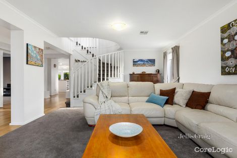 Property photo of 15 Heron Court Ringwood North VIC 3134