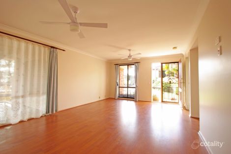 Property photo of 12 Hillview Crescent Macquarie Hills NSW 2285