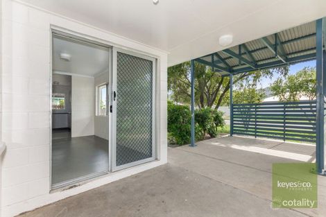 Property photo of 33 San Vito Crescent Rasmussen QLD 4815