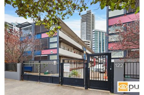 31/124 Terrace Rd, Perth, WA 6000