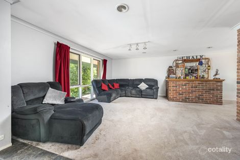 Property photo of 27 Garrong Avenue Queanbeyan West NSW 2620