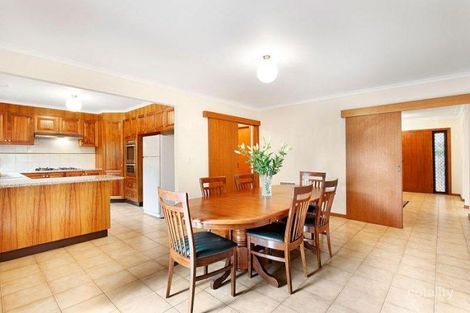 Property photo of 6 Venice Court Avondale Heights VIC 3034