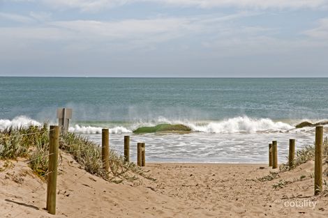 14 Ivanhoe St, Golden Bay, WA 6174