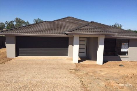 Property photo of 23 Regal Park Drive Oxley Vale NSW 2340