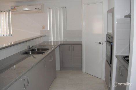 Property photo of 2/42 Sixth Road Armadale WA 6112