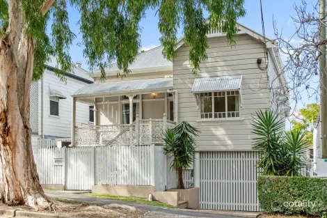 Property photo of 52 Withington Street East Brisbane QLD 4169