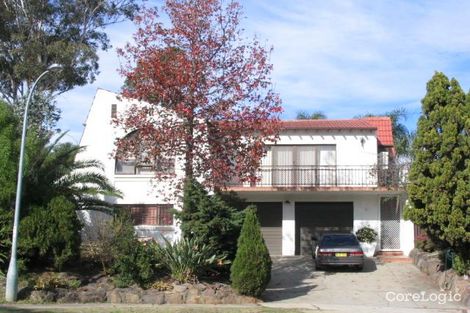 5 Kavenagh Cl, Prairiewood, NSW 2176