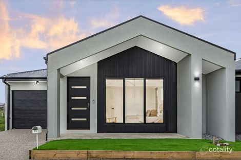 15 Myrtleford St, Wollert, VIC 3750