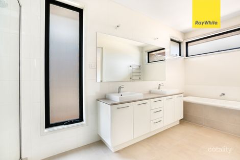 Property photo of 8 Linesman Drive Aintree VIC 3336
