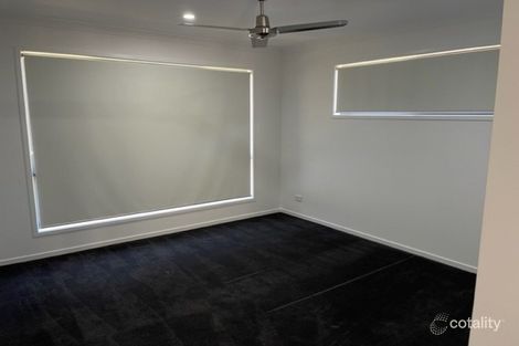 68 Hughes Rd, Urangan, QLD 4655