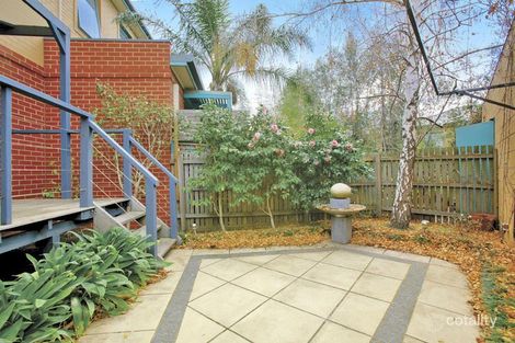 Property photo of 15 Vaughan Crescent Kew VIC 3101