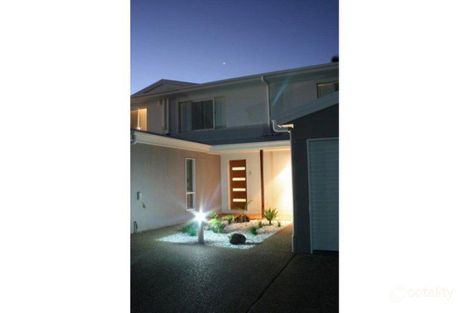 Property photo of 2/124 Dr Mays Road Svensson Heights QLD 4670