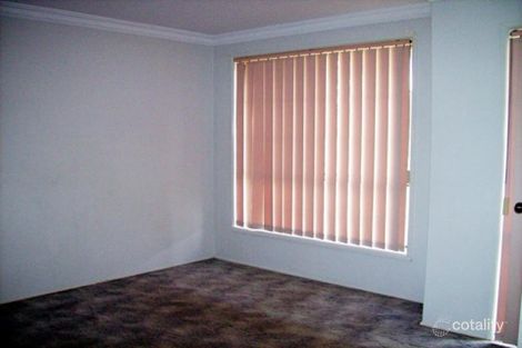 Property photo of 5 Leaf Place Hamlyn Terrace NSW 2259