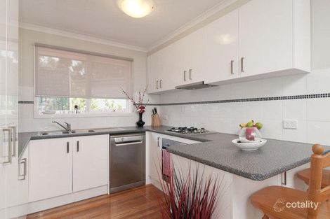 Property photo of 10 Plaza Court Lilydale VIC 3140