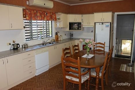 Property photo of 35 Hill Street North Ipswich QLD 4305