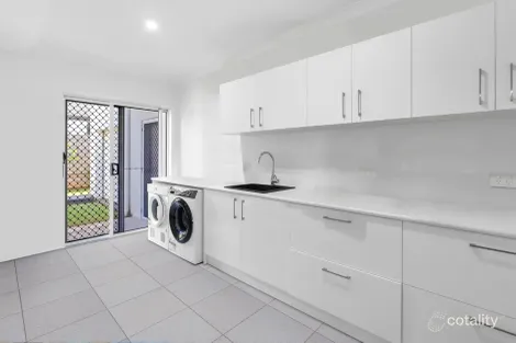 Property photo of 39 Laguna Avenue Redlynch QLD 4870