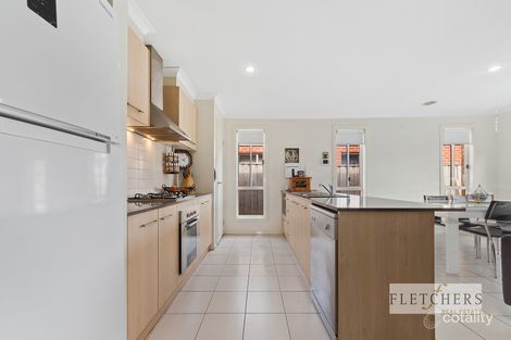 Property photo of 13 Parawong Parade Wyndham Vale VIC 3024