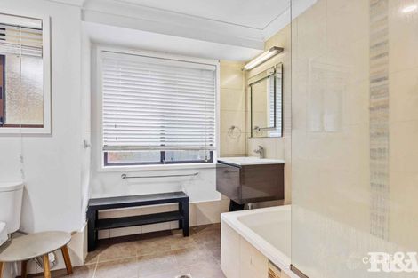 Property photo of 38 Narooma Road Niagara Park NSW 2250