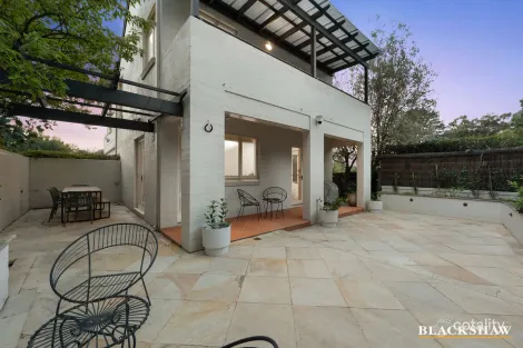 Property photo of 10/37 Dominion Circuit Forrest ACT 2603