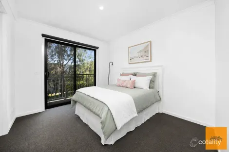 Property photo of 40 Astley Drive Strathtulloh VIC 3338