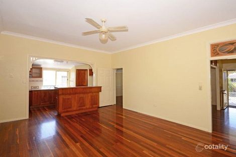 Property photo of 155 Pulgul Street Urangan QLD 4655