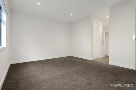 Property photo of 9B Waratah Street Bentleigh East VIC 3165