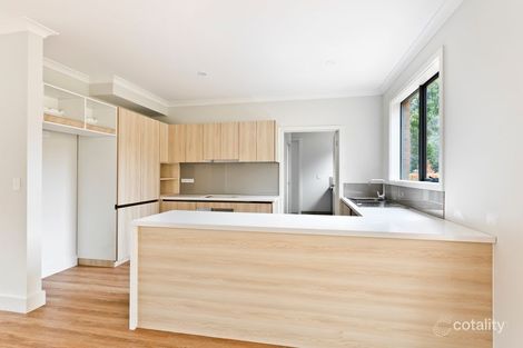 Property photo of 3/185 St Helena Road Greensborough VIC 3088