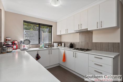 Property photo of 1/21 Hutchins Way Kwinana Town Centre WA 6167