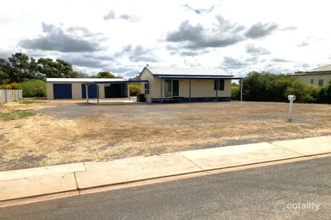 87 Dempsey St, Wycheproof, VIC 3527