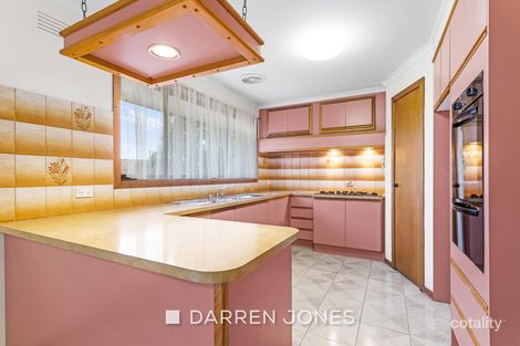 Property photo of 15 Carbora Dale Greensborough VIC 3088