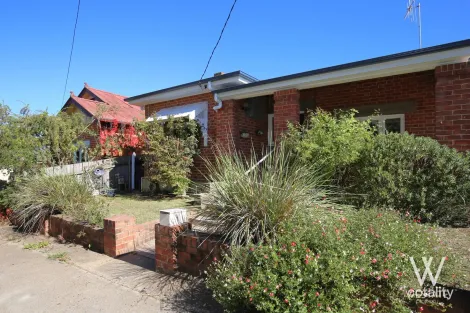 224 Piper St, Bathurst, NSW 2795