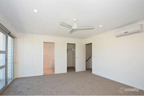 Property photo of 16/2 Waters Close Hope Island QLD 4212