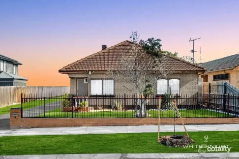 81 ALFRIEDA ST, ST ALBANS, VIC 3021