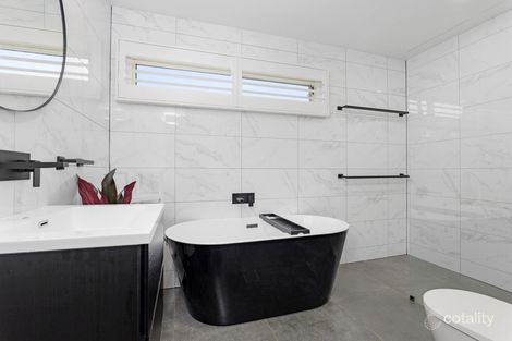 Property photo of 25 Endeavour View Glenorie NSW 2157