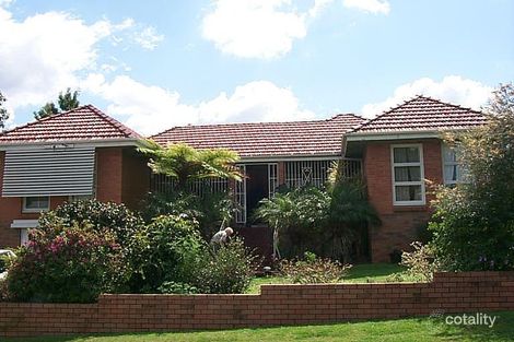 12 Paxton St, Holland Park, QLD 4121