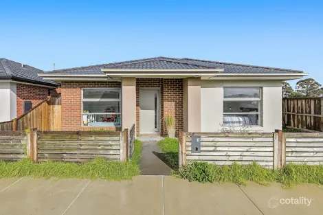 3 PRYOR ST, OFFICER, VIC 3809