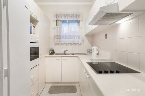 Property photo of 18/21-25 Parkhill Drive Berwick VIC 3806