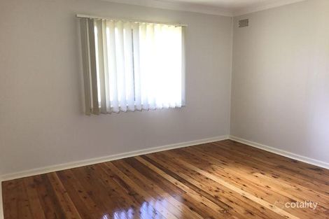 Property photo of 21 Edgeworth Place Cartwright NSW 2168