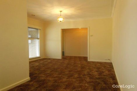 Property photo of 16 Moffat Street Avondale Heights VIC 3034