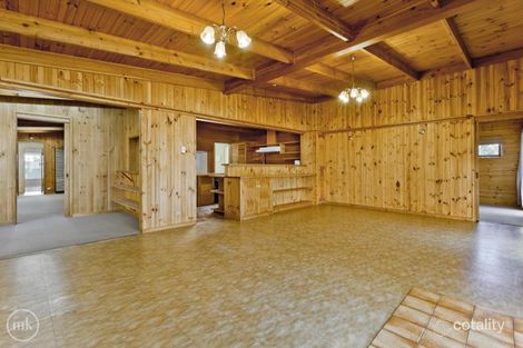 Property photo of 98 Bible Street Eltham VIC 3095