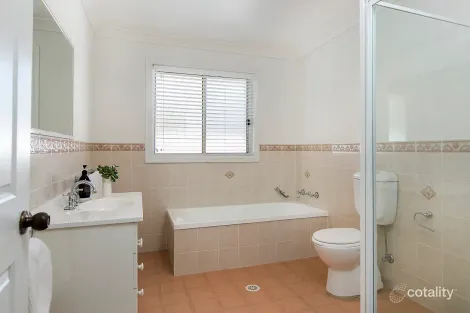 Property photo of 3/386-388 Lawrence Hargrave Drive Thirroul NSW 2515
