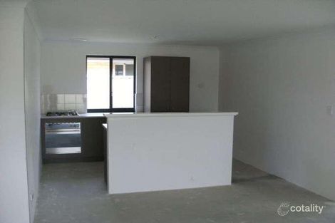 Property photo of 1 Edgeworth Circuit Tapping WA 6065