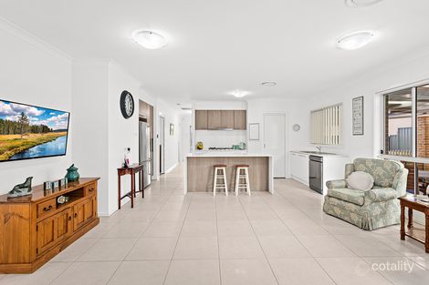 Property photo of 8 Penterong Way Haywards Bay NSW 2530