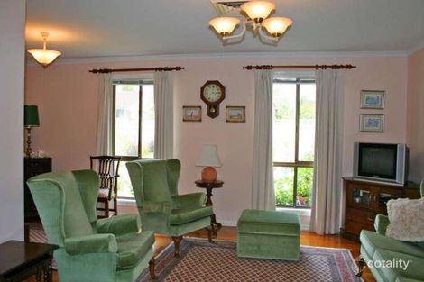 Property photo of 1 Seabreeze Court Ormiston QLD 4160
