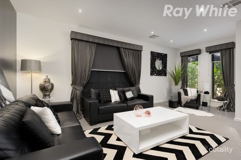 Property photo of 24 Songbird Crescent South Morang VIC 3752