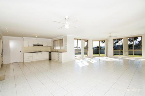 Property photo of 77 Budgeree Drive Aberglasslyn NSW 2320