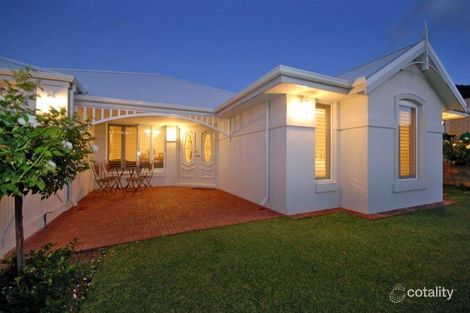 Property photo of 19 Daimler Drive Tapping WA 6065