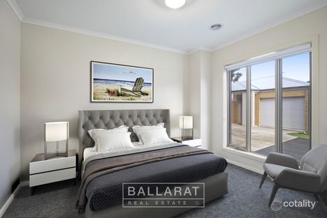 Property photo of 18 Millicent Place Ballarat East VIC 3350